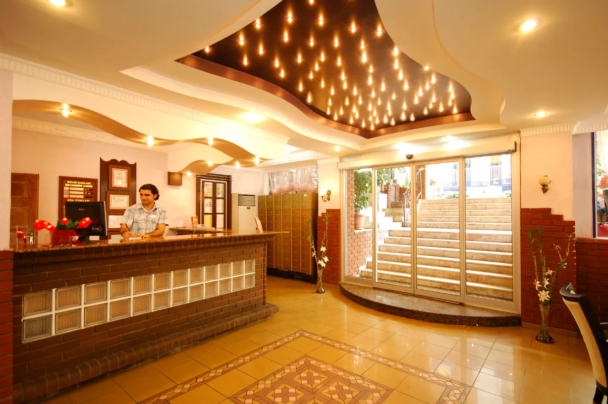 Novis Hotel Cleopatra фото 1