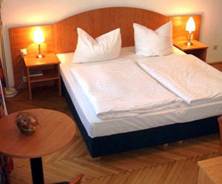 Boutique Hotel Donauwalzer фото 19