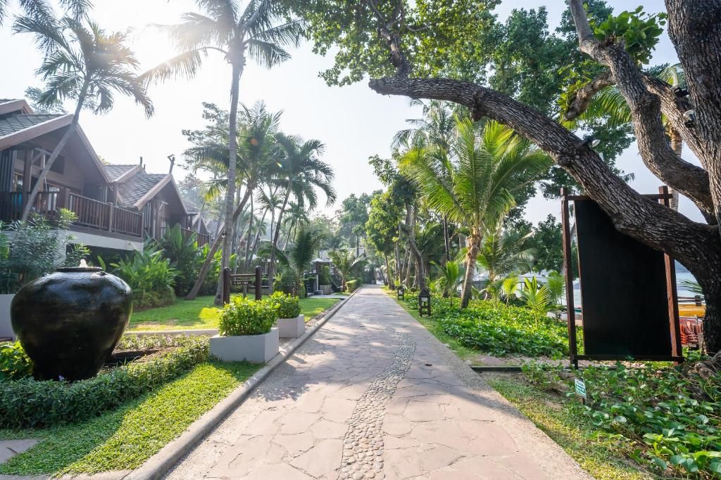 Ao Prao Resort фото 47