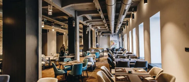 Фото отеля Mona Plaza