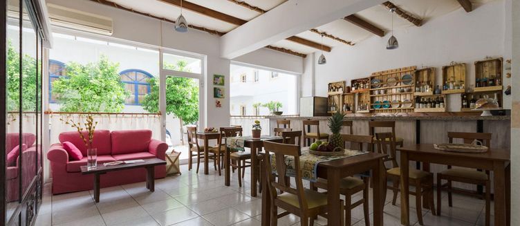 Фото отеля Happiness Apartments