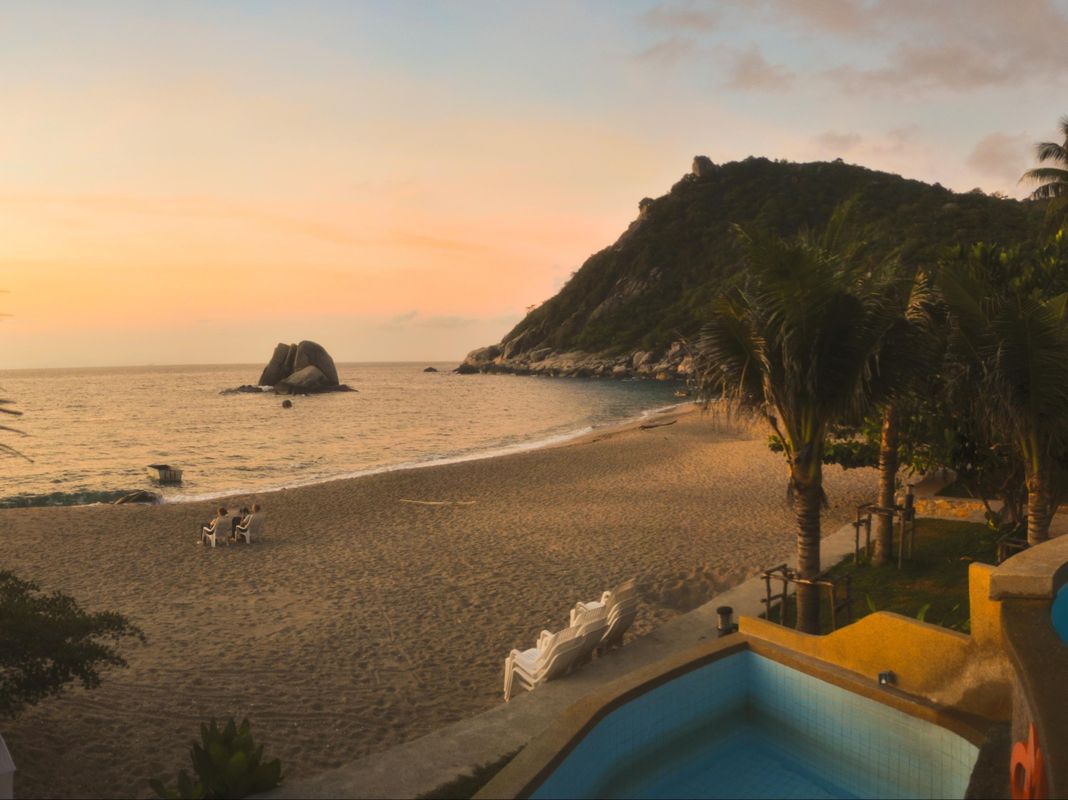 Montalay Beach Resort фото 4