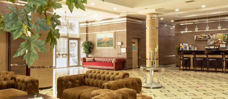 Фото отеля West Shine