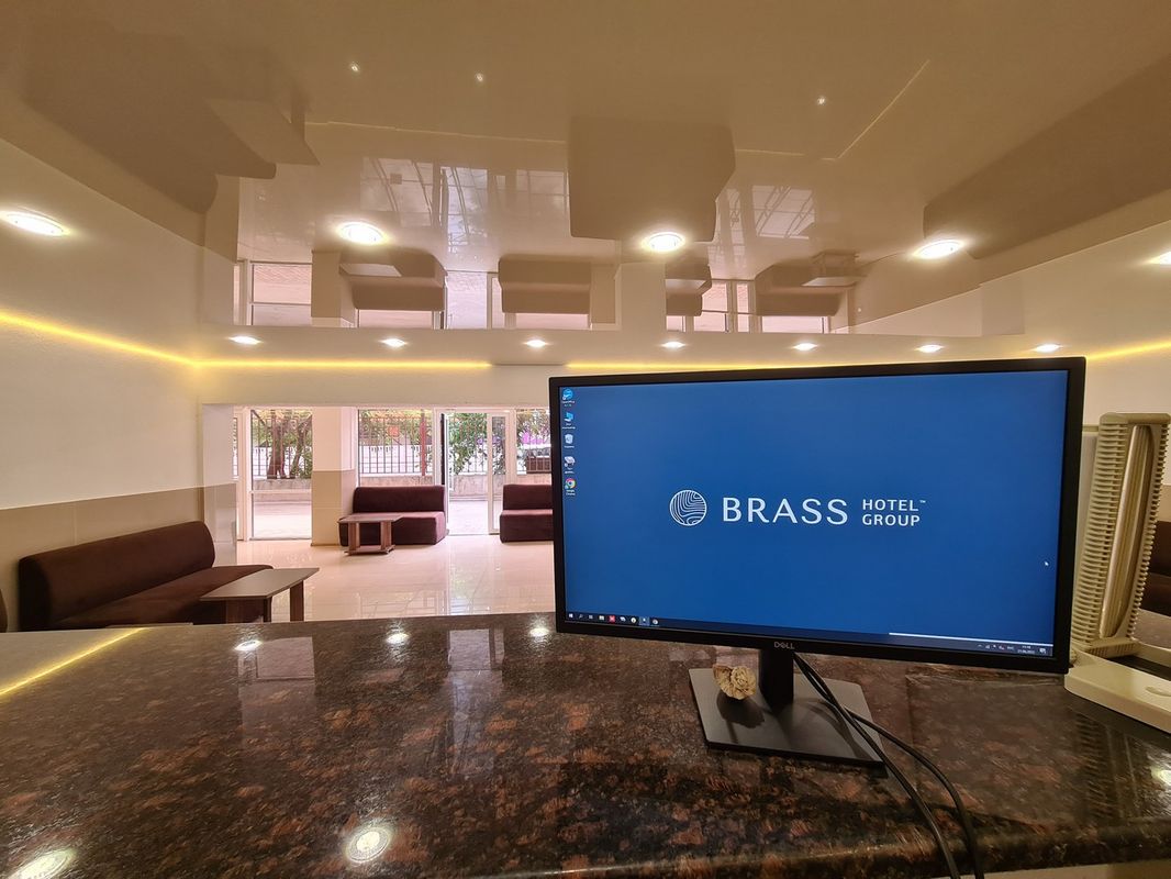 Brass Family фото 8
