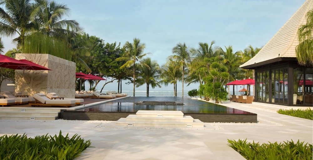 The Royal Santrian Luxury Beach Villas фото 86