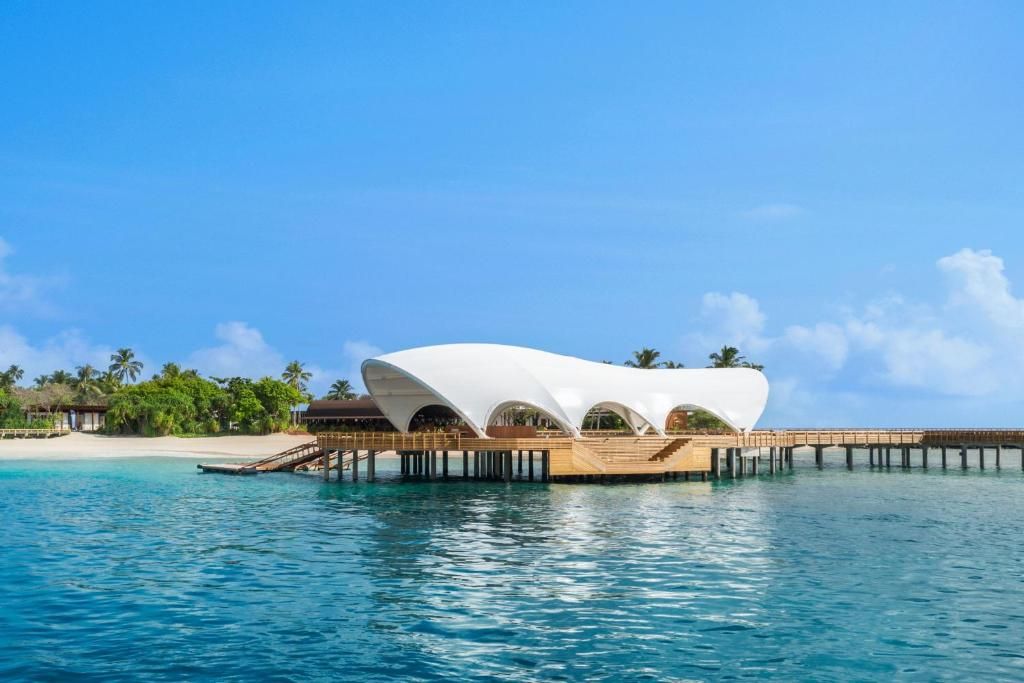 The Westin Maldives Miriandhoo Resort фото 72