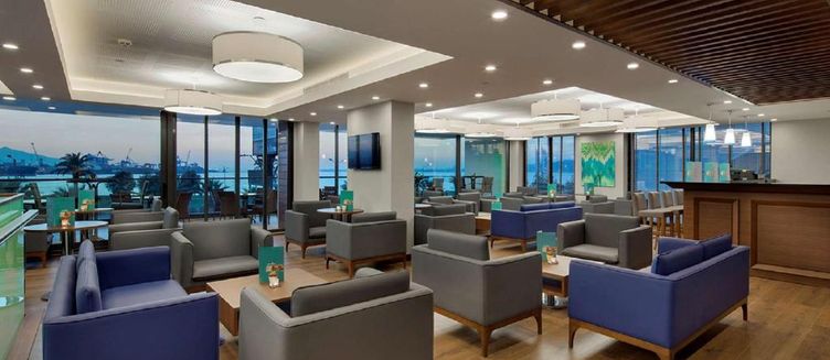 Фото отеля Hilton Garden Inn Izmir Bayrakli