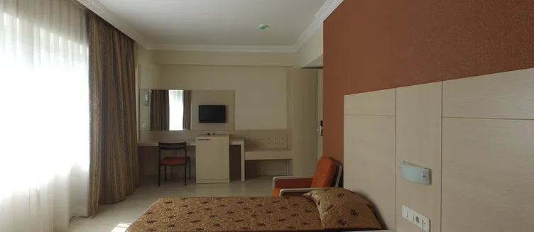 Фото отеля Top Hotel