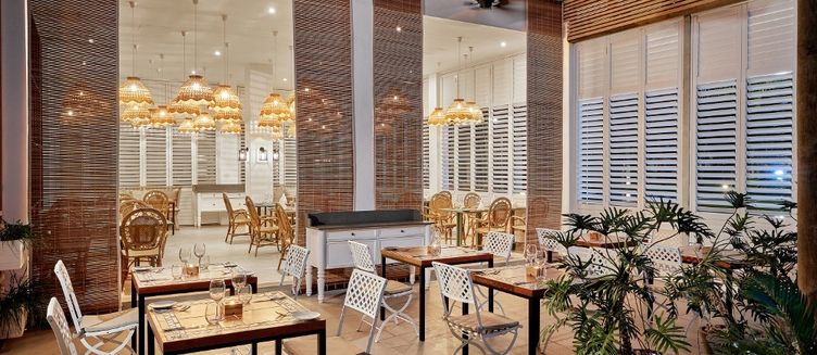 Фото отеля The Ravenala Attitude