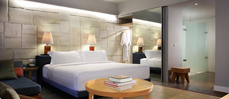 Фото отеля Cross Paasha Bali Seminyak