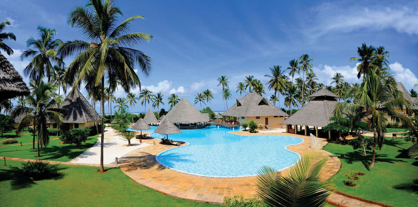 Neptune Pwani Beach Resort & Spa фото 1