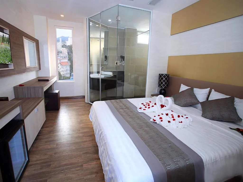 New Sun Hotel фото 0