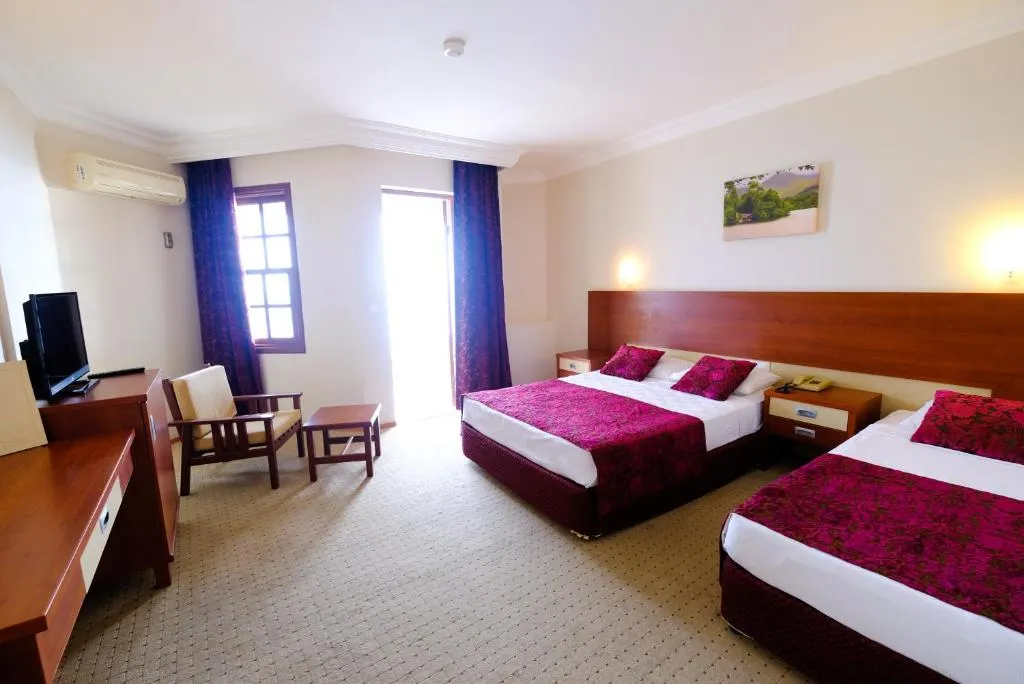 Anitas Beach Hotel фото 4
