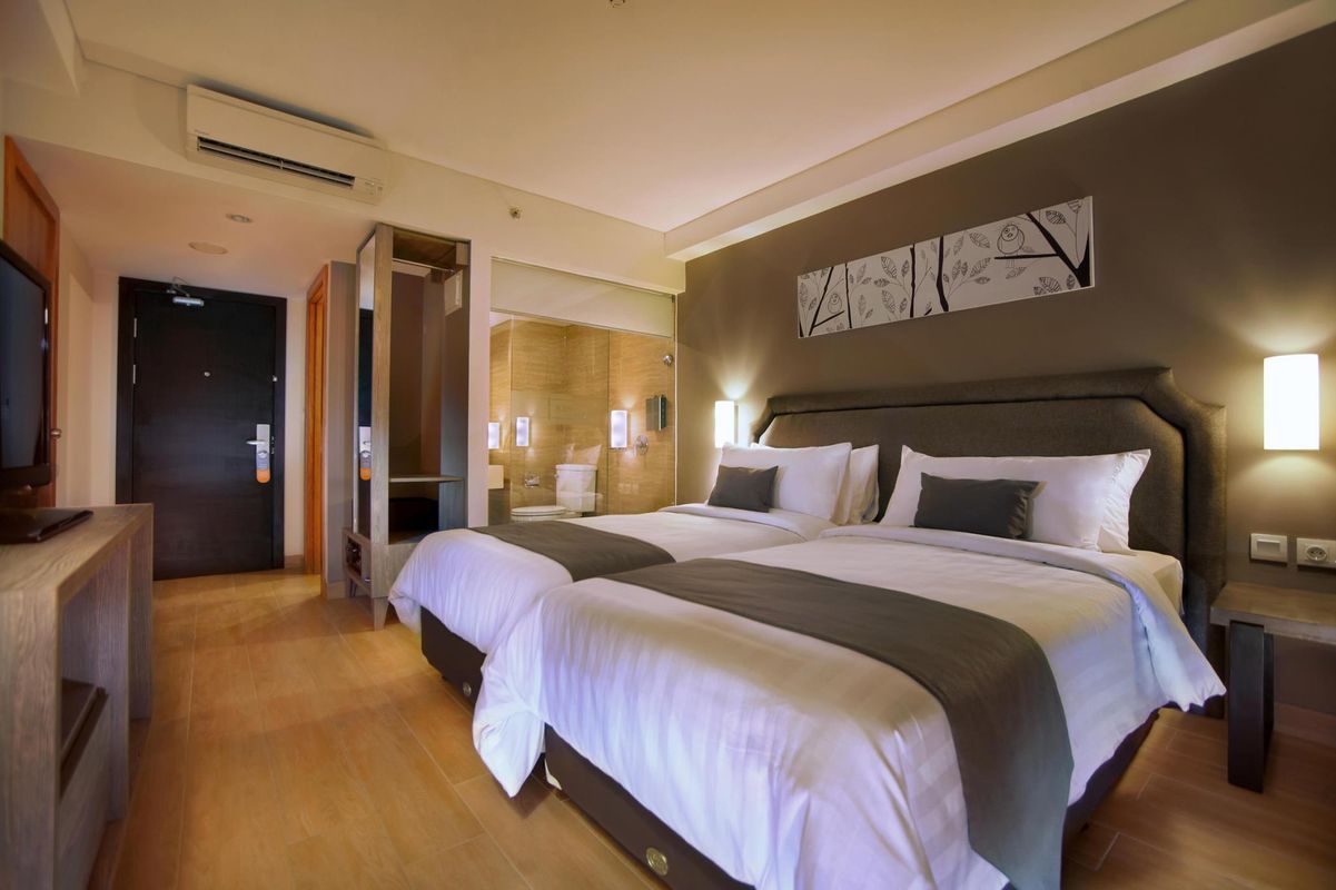 Harper Kuta by Aston фото 20