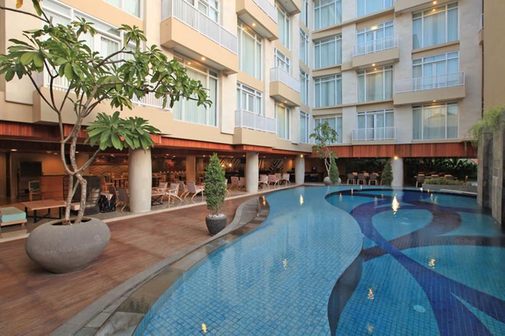 Bedrock Hotel Kuta Bali фото 19
