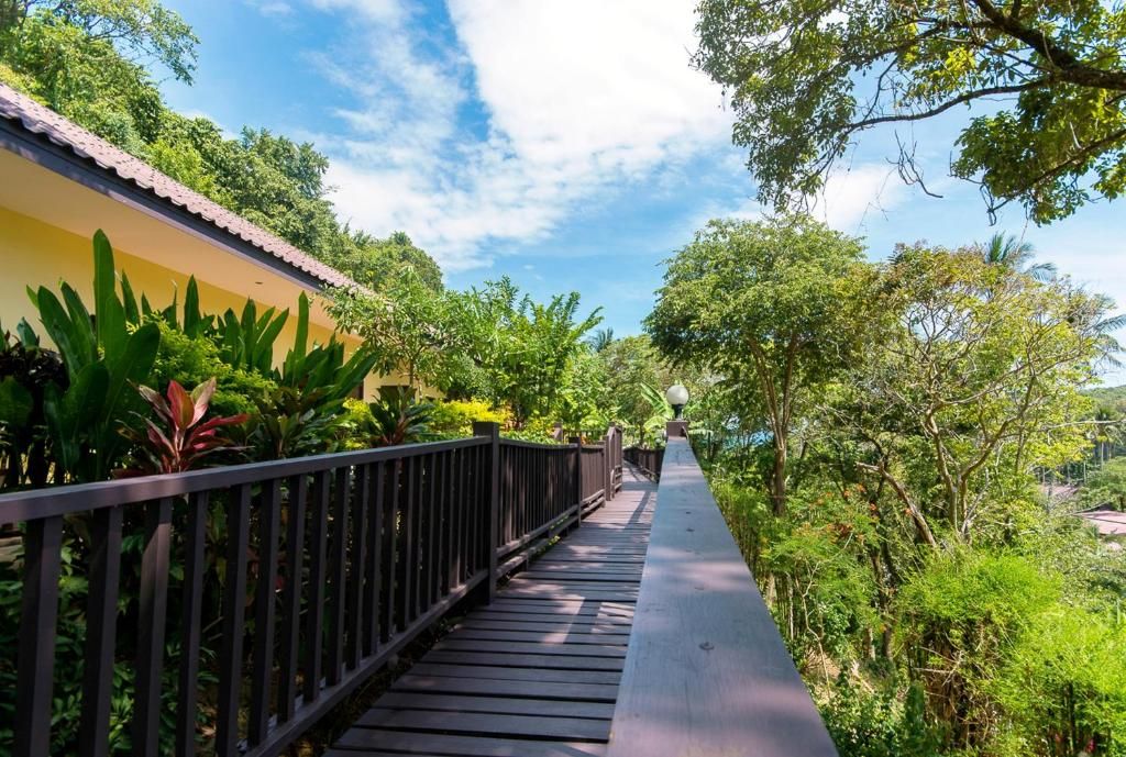All Seasons Naiharn Phuket фото 56