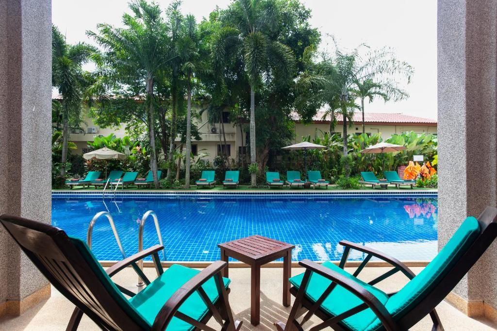 Thanthip Beach Resort фото 46