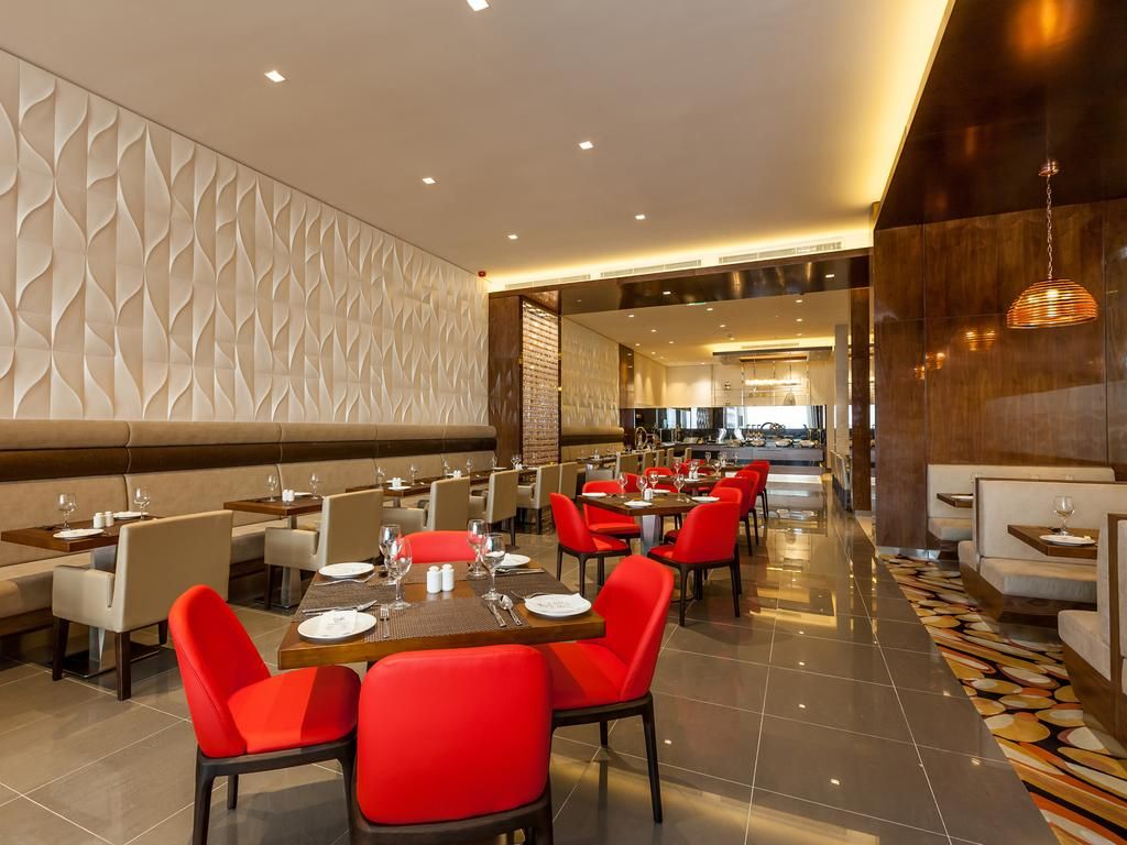 Flora Al Barsha Hotel At The Mall фото 8