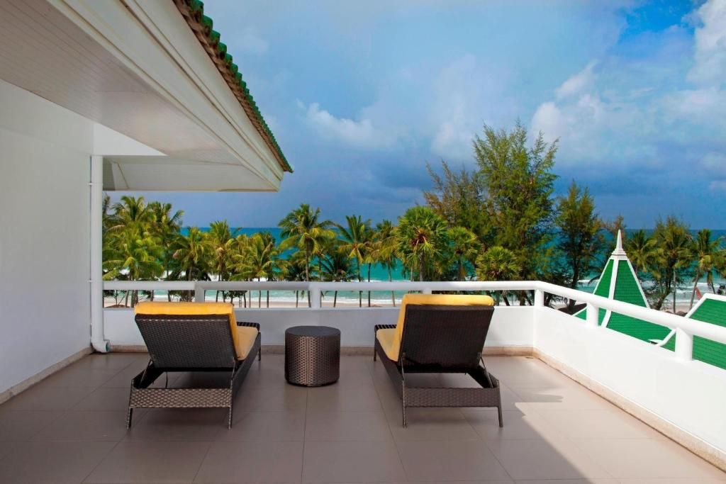 Le Meridien Phuket Beach Resort фото 122