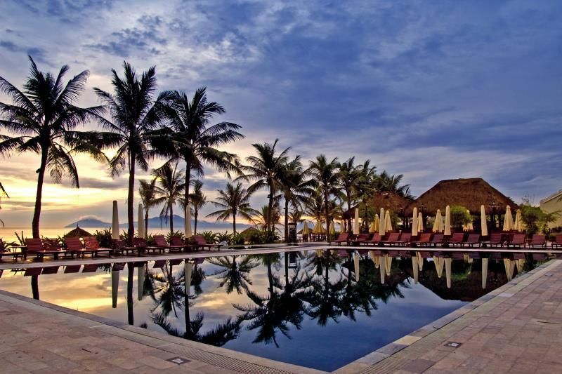 Victoria Hoi An Beach Resort & Spa фото 11