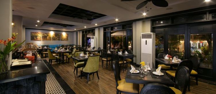 Фото отеля Hoi An Golden Holiday Hotel & Spa