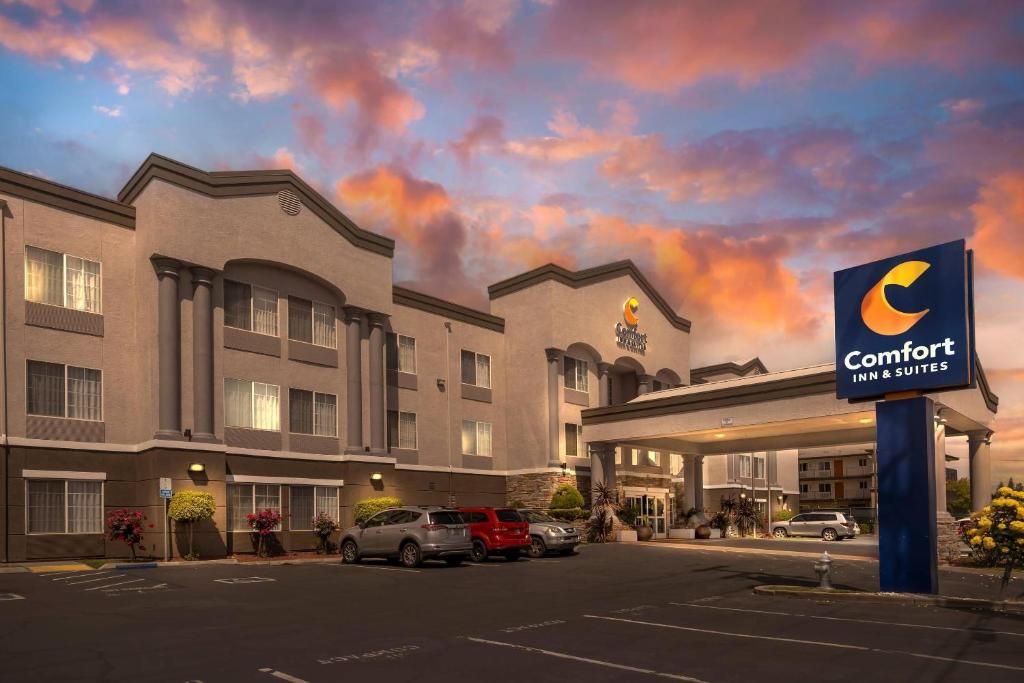 Comfort Inn & Suites Sacramento – University Area фото 20