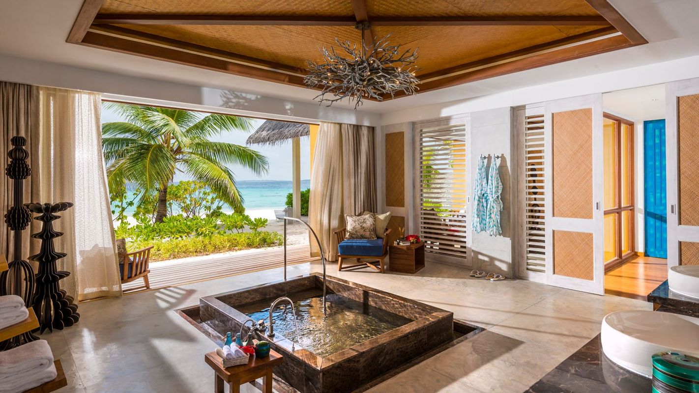 Four Seasons Resort Maldives at Landaa Giraavaru фото 53