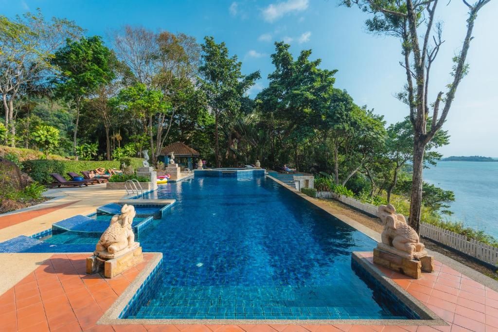 Koh Chang Cliff Beach Resort фото 1