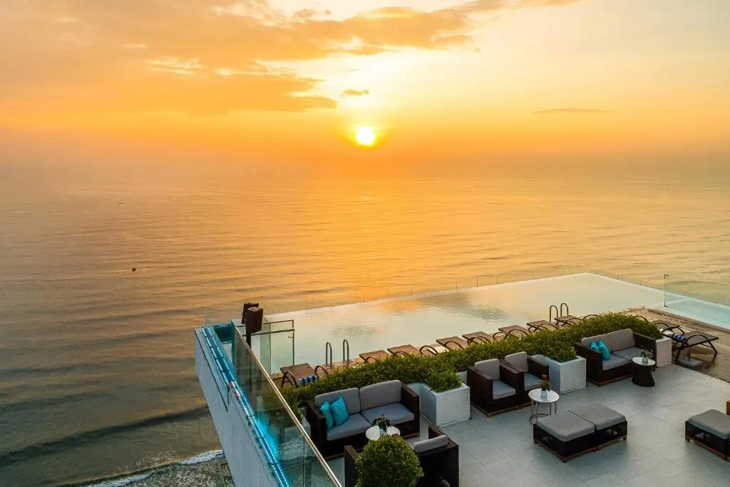 TMS Hotel Da Nang Beach фото 6