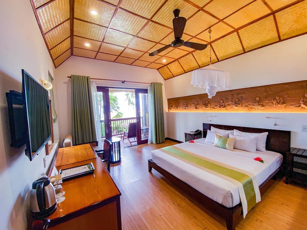 Bamboo Village Beach Resort & Spa фото 109