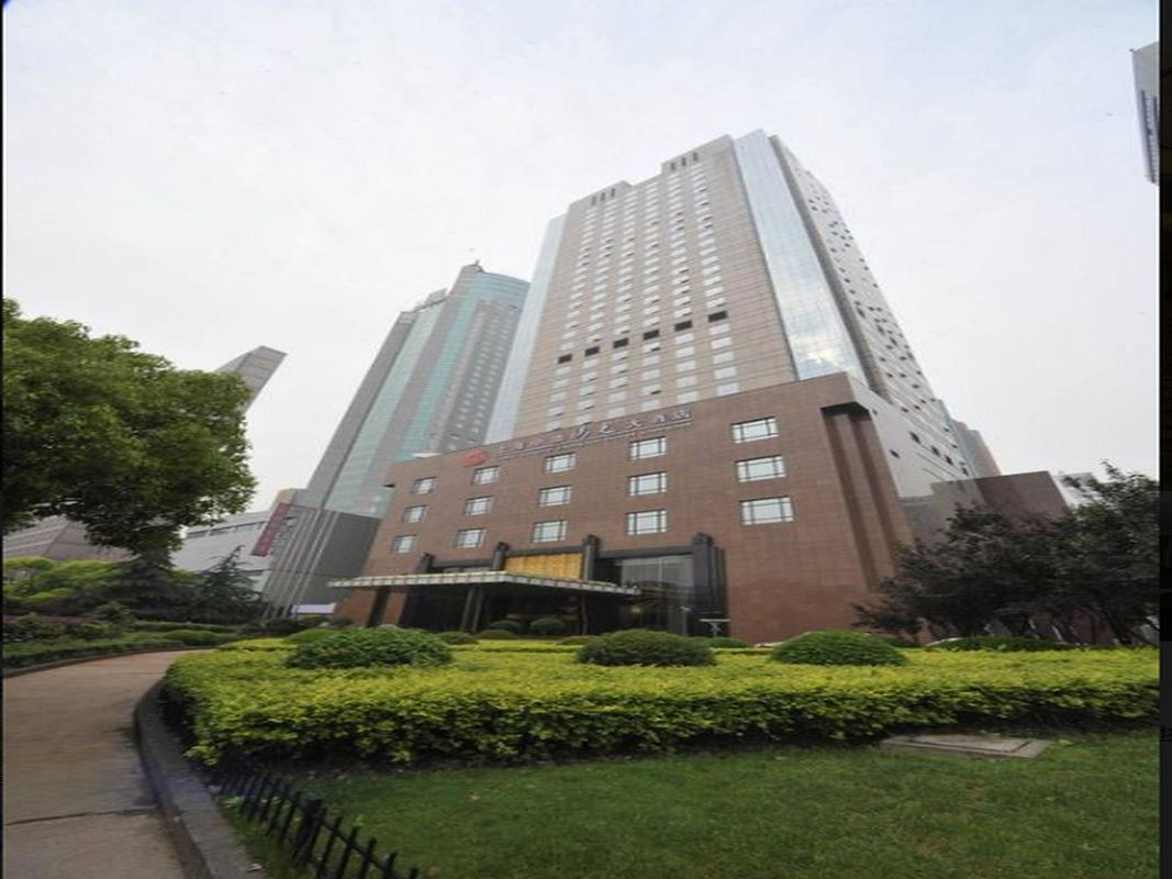 Grand Soluxe Zhongyou Hotel фото 18