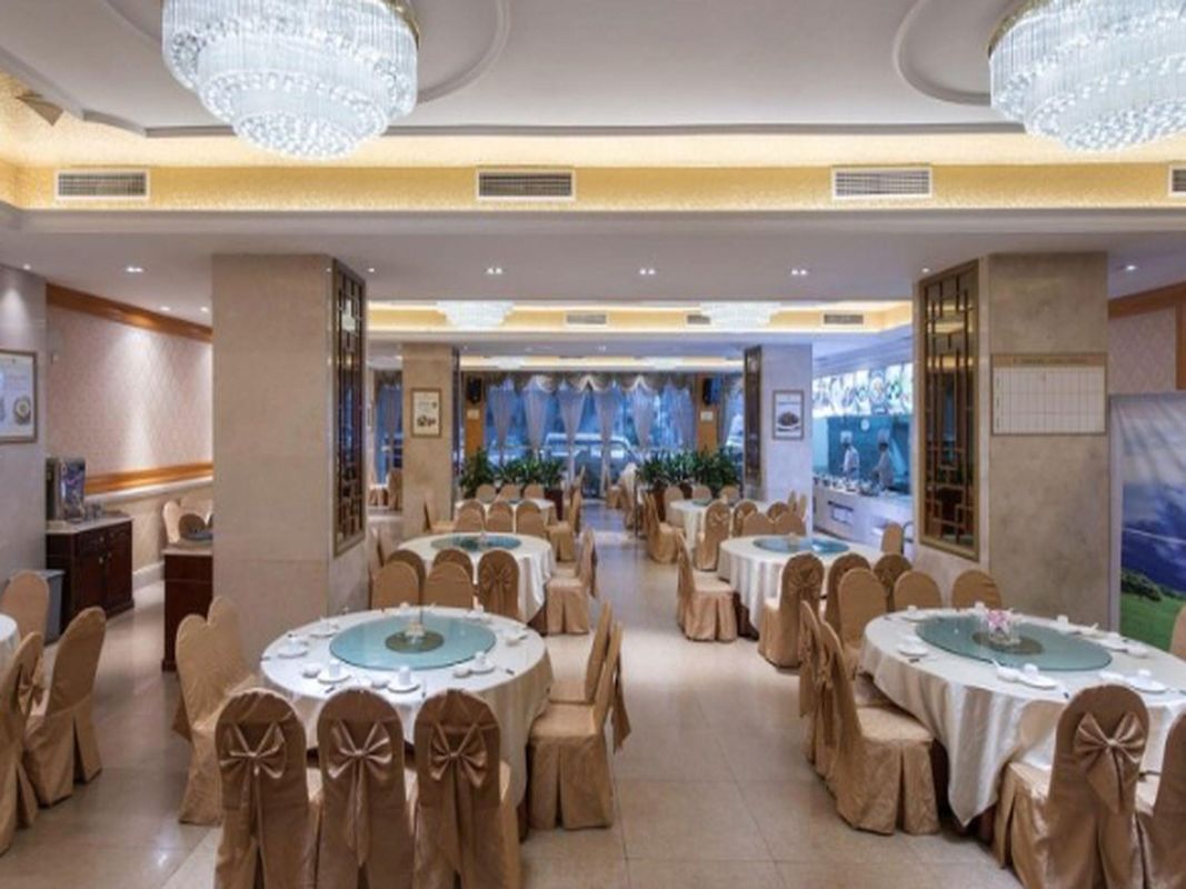 Vienna Hotel - Guangzhou South Railway Station Branch фото 13