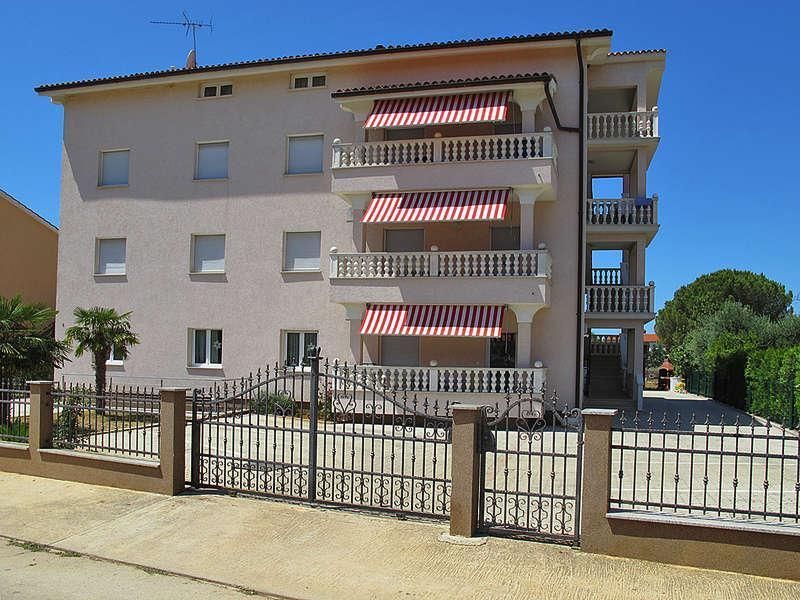 Apartments Matosevic фото 0