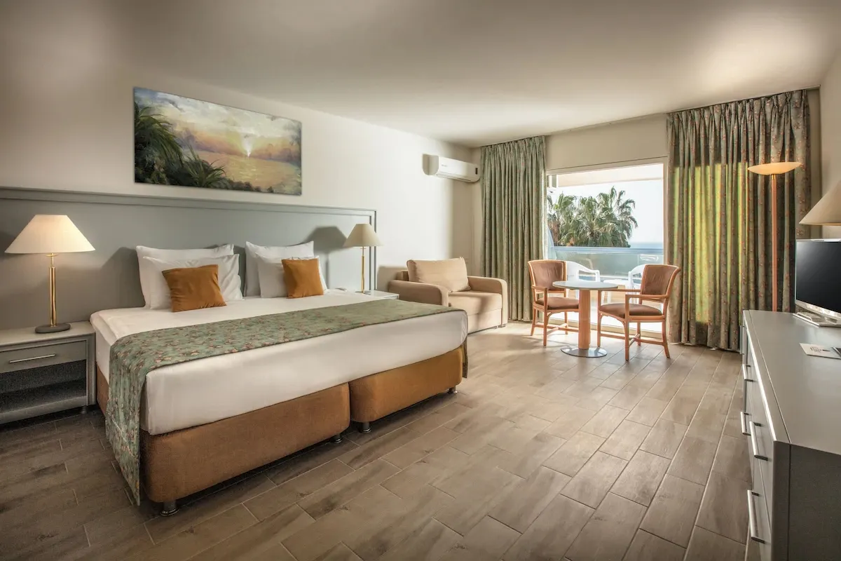 The Grand Blue Sky International Hotel фото 3