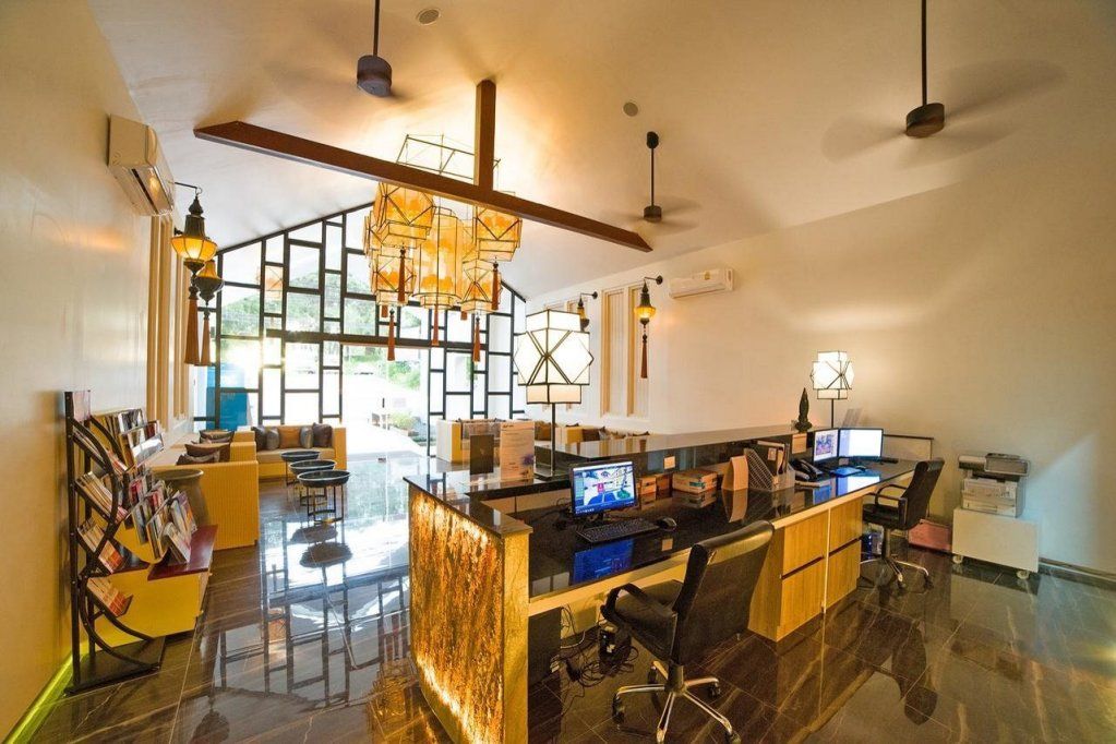 Surintra Boutique Resort фото 7