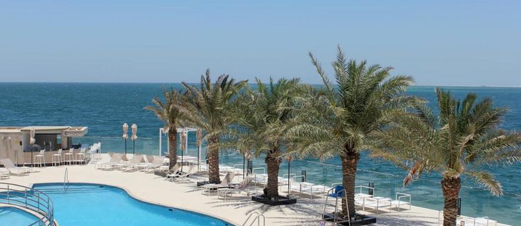 Фото отеля Grand Swiss-Belhotel Waterfront Seef