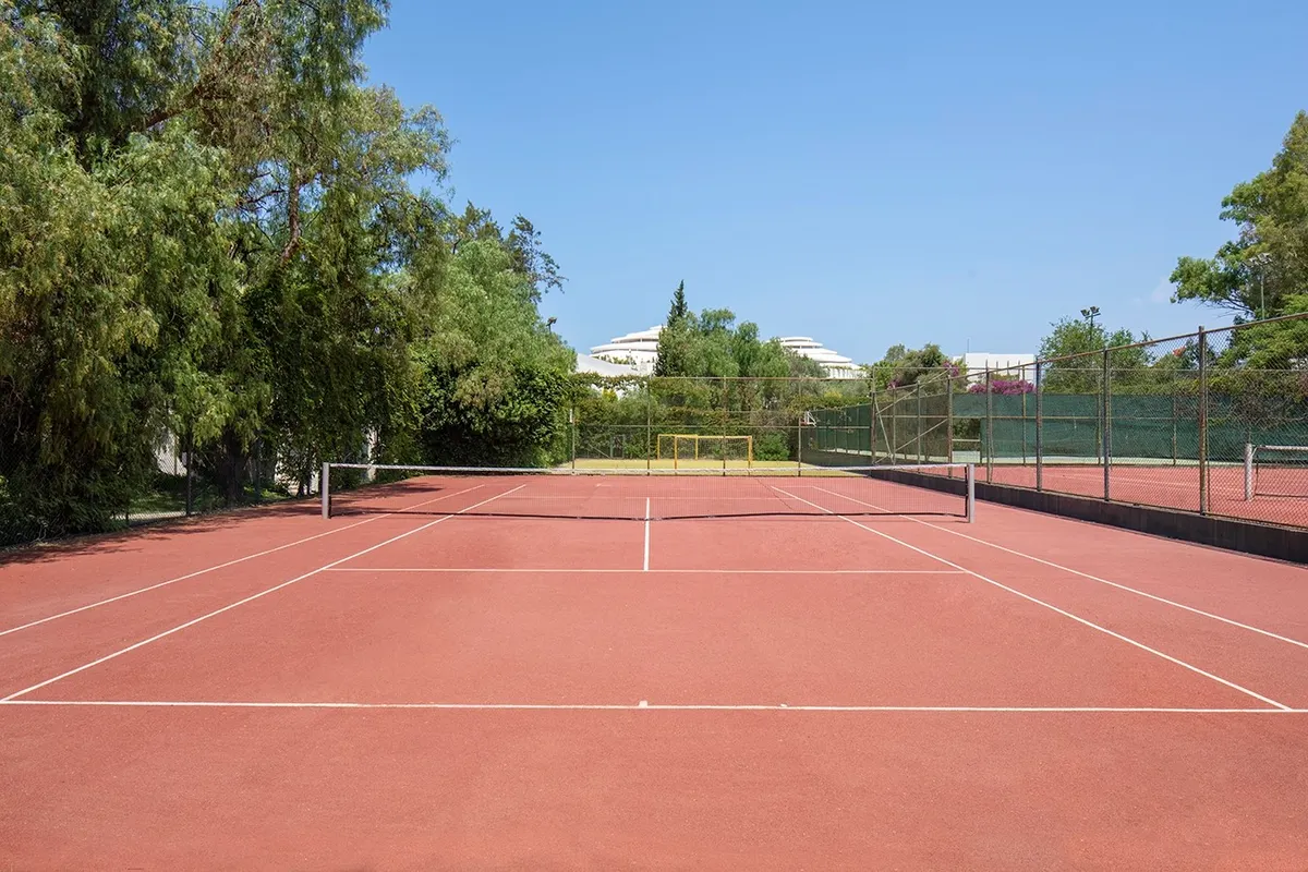 DoubleTree by Hilton Bodrum Isil Club Resort фото 25