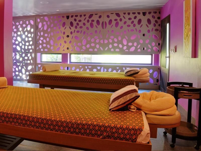Twin Lotus Resort and Spa - Adult only - SHA Plus фото 12