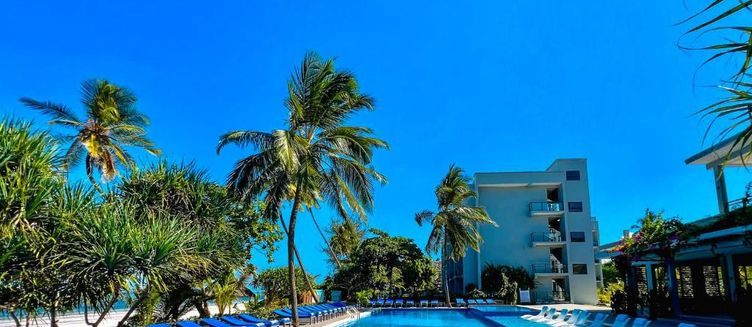 Фото отеля Matemwe Sands Beach Hotel
