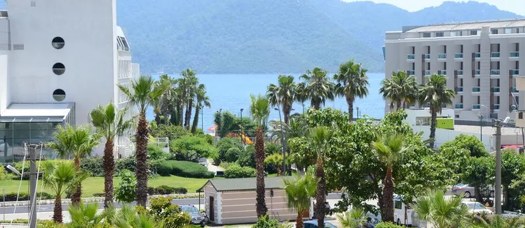 Фото отеля Elysium Hotel