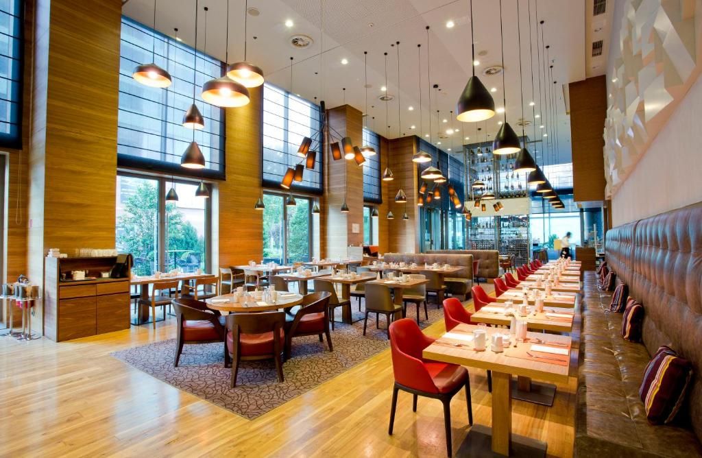 DoubleTree by Hilton Zagreb фото 49