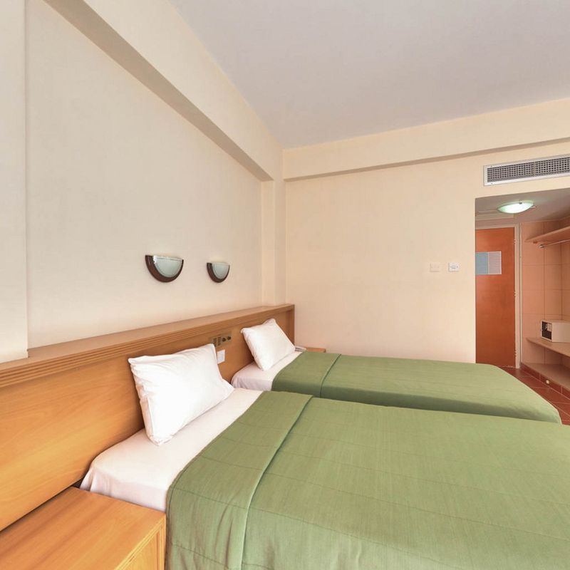 Flamingo Beach Hotel фото 55
