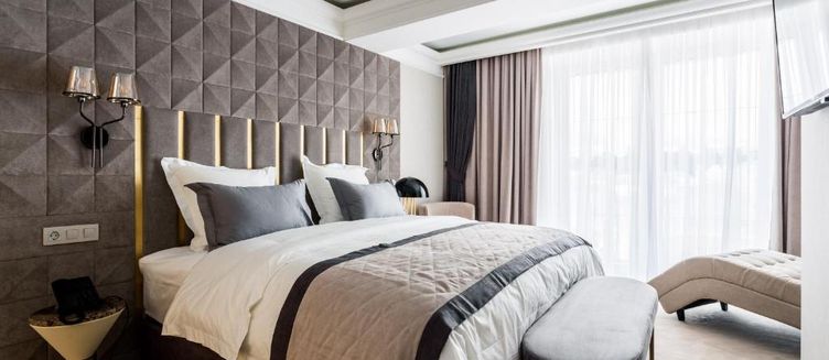 Фото отеля HISTORY Boutique Hotel & SPA