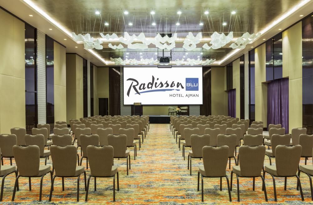 Radisson Blu Hotel, Ajman фото 47