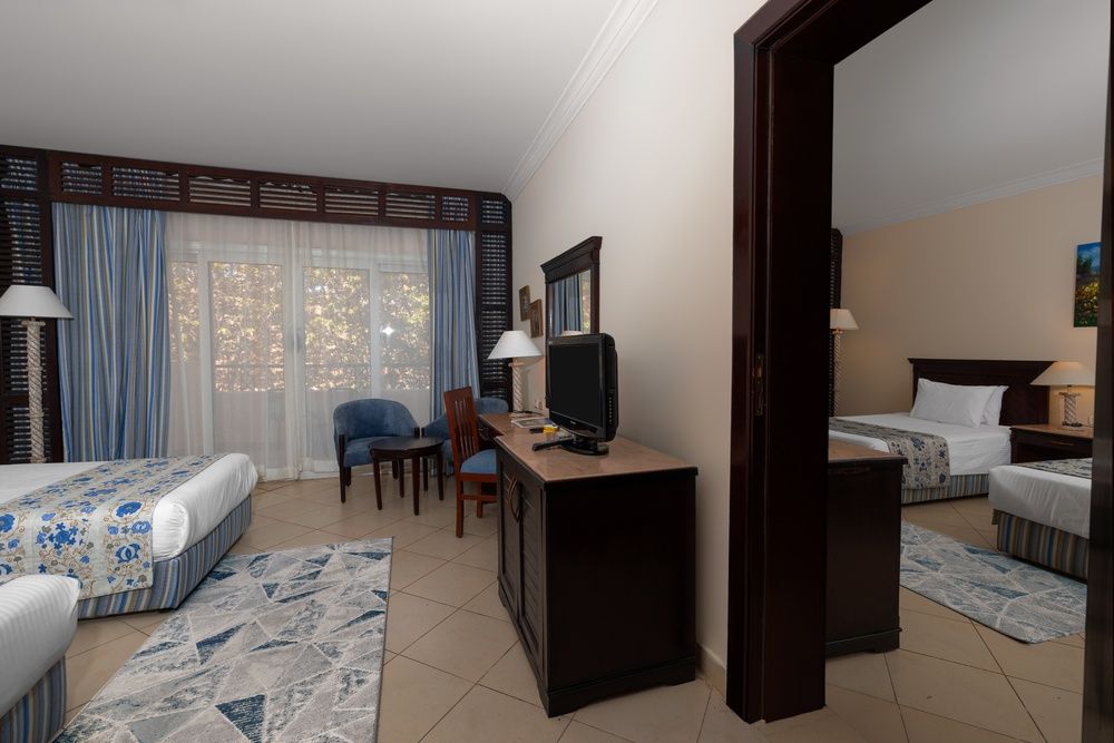 Amwaj Oyoun Resort фото 102