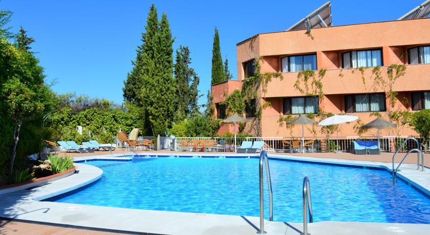 Hotel Alixares фото 0