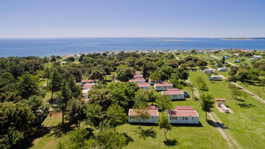 Superior Mobile Homes in Camping Kazela фото 16