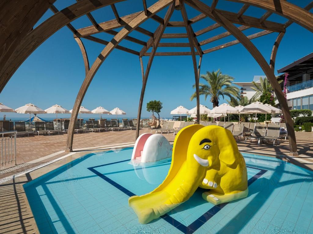 Adin Beach Hotel фото 25