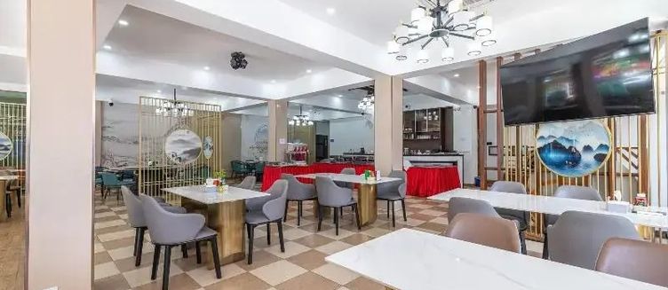 Фото отеля Phuket Meet Holiday Hotel