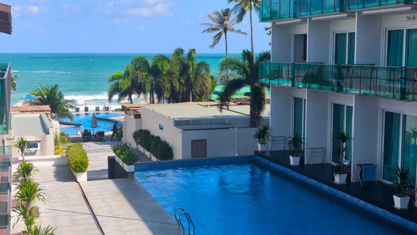 KC Beach Club & Pool Villas фото 17